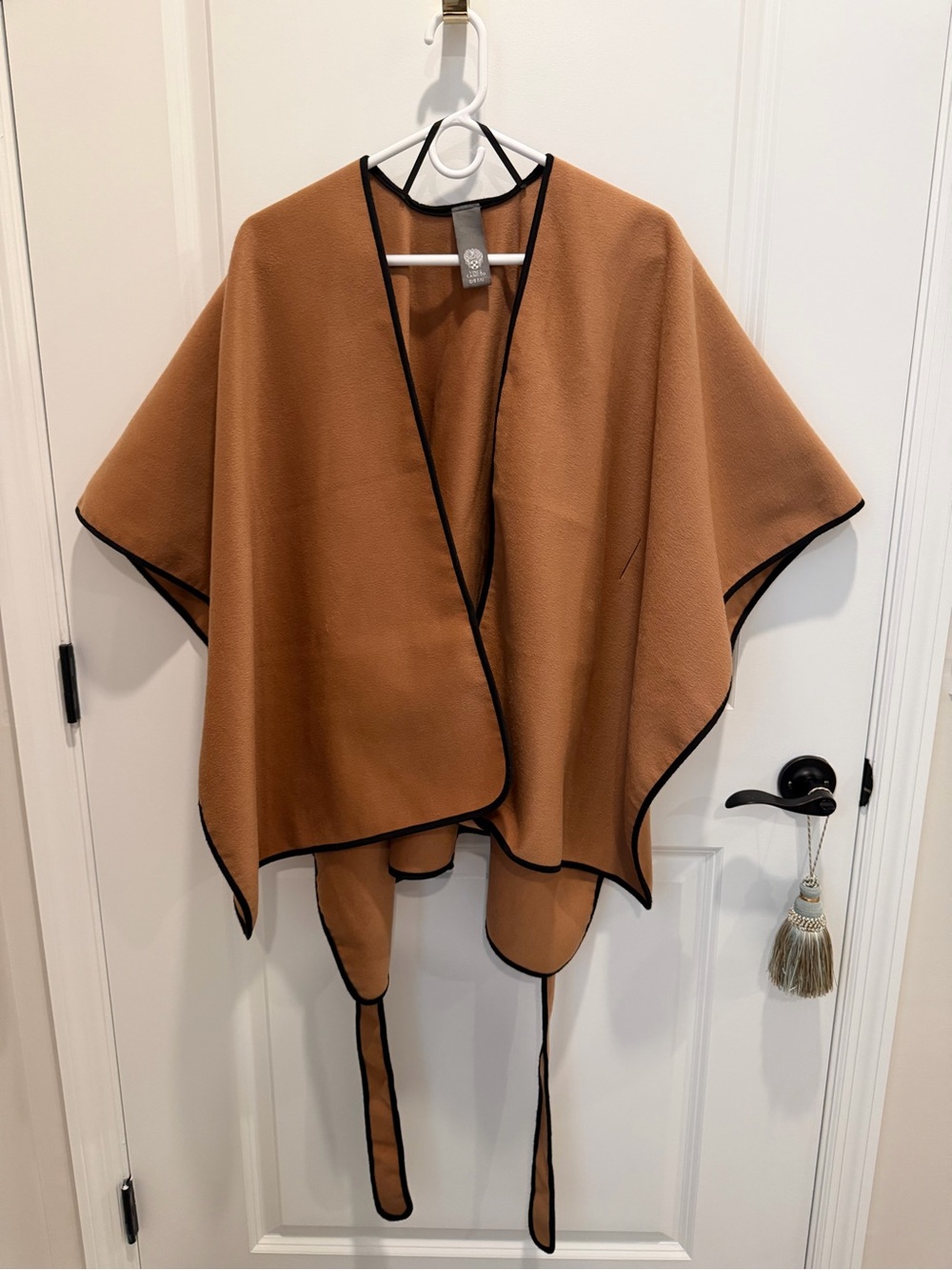 Vince Camuto • Women’s Wrap Cape Jacket - Camel with Black Trim